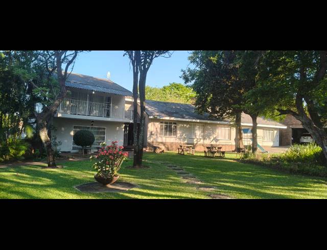 4 BEDROOM HOUSE FOR SALE IN PROTEA PARK